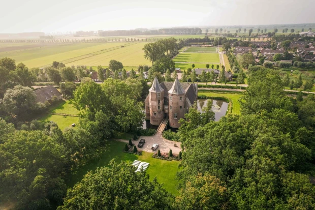 Kasteel Dussen bij Breda en Den Bosch