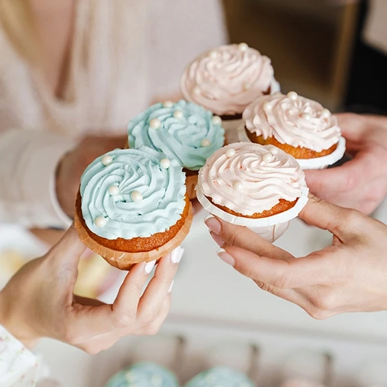 babyshower gender reveal feest Dussen cakejes